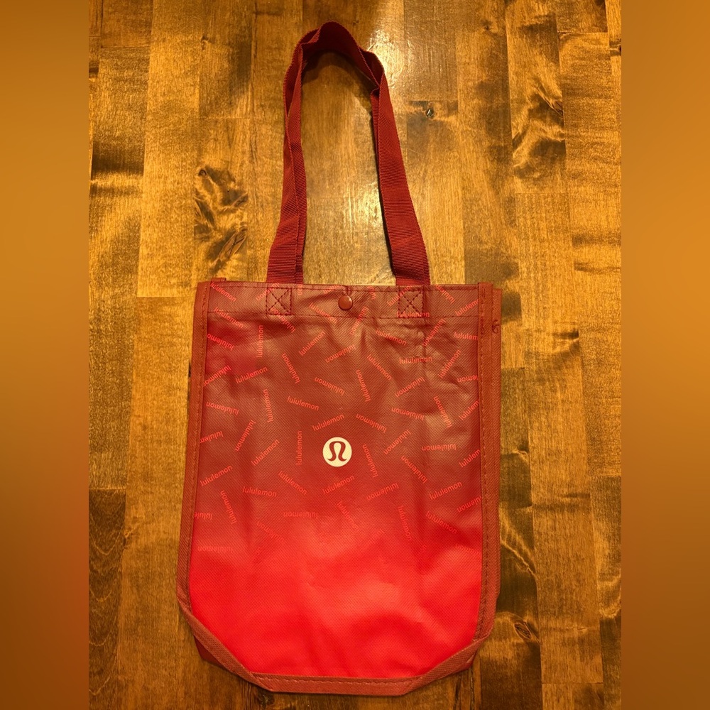 NWOT Red Lululemon Tote Bag Reusable Snap Closure